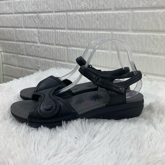 Dansko Black Iris Sandal EU42 - Picture 2 of 9